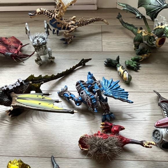 Mega Bloks Dragons Lot - for parts - Picture 7 of 9